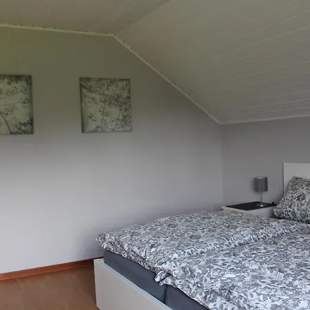 Ferienwohnung Eifelbrise *
